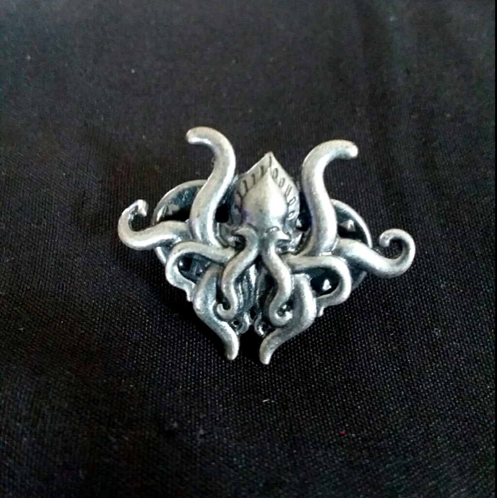 Cthulu Brooch